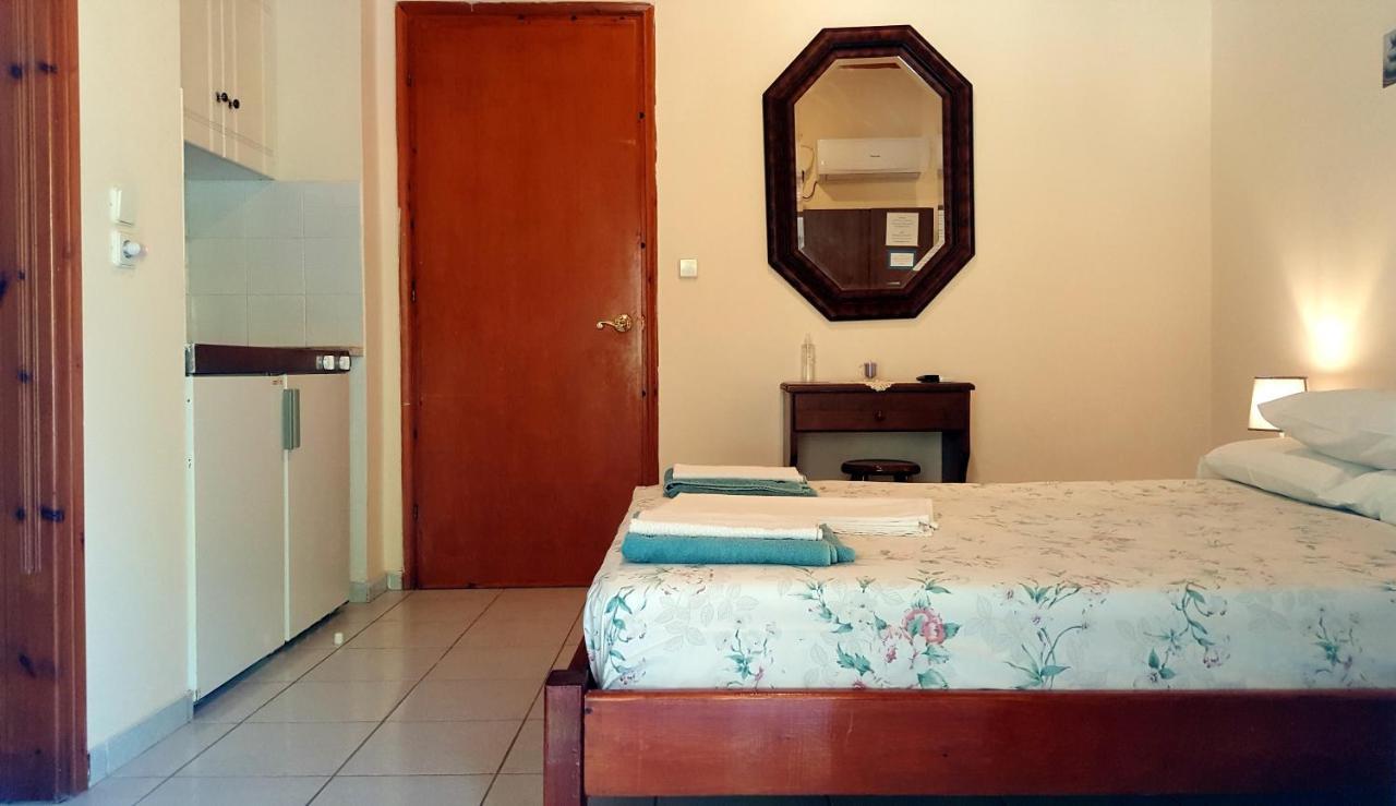 Galaxy Rooms Xi Beach ภายนอก รูปภาพ