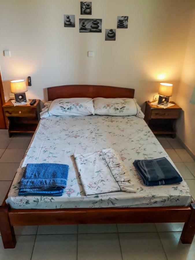 Galaxy Rooms Xi Beach ภายนอก รูปภาพ